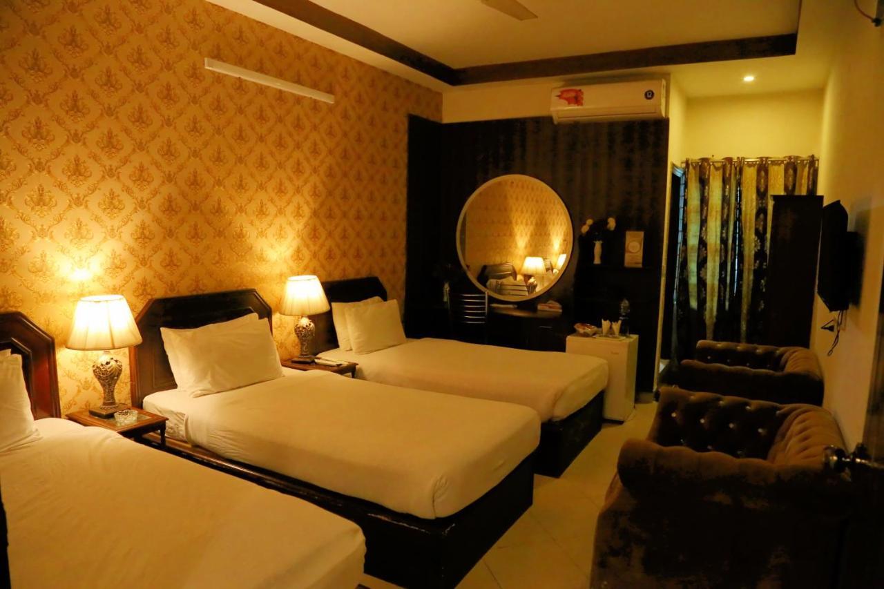 Fiesta Inn Hotel & Resorts มุลตาน ภายนอก รูปภาพ