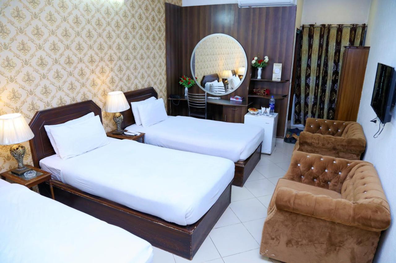 Fiesta Inn Hotel & Resorts มุลตาน ภายนอก รูปภาพ