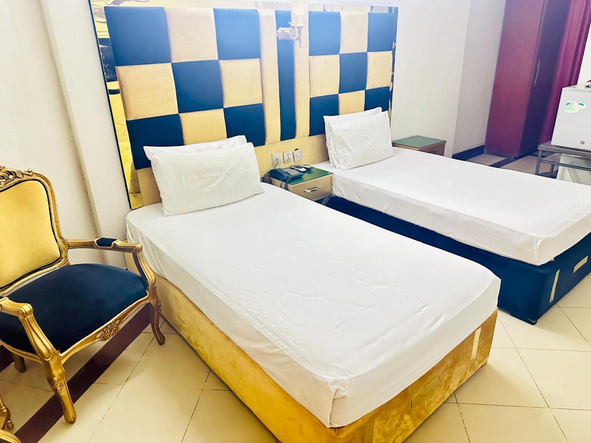 Fiesta Inn Hotel & Resorts มุลตาน ภายนอก รูปภาพ